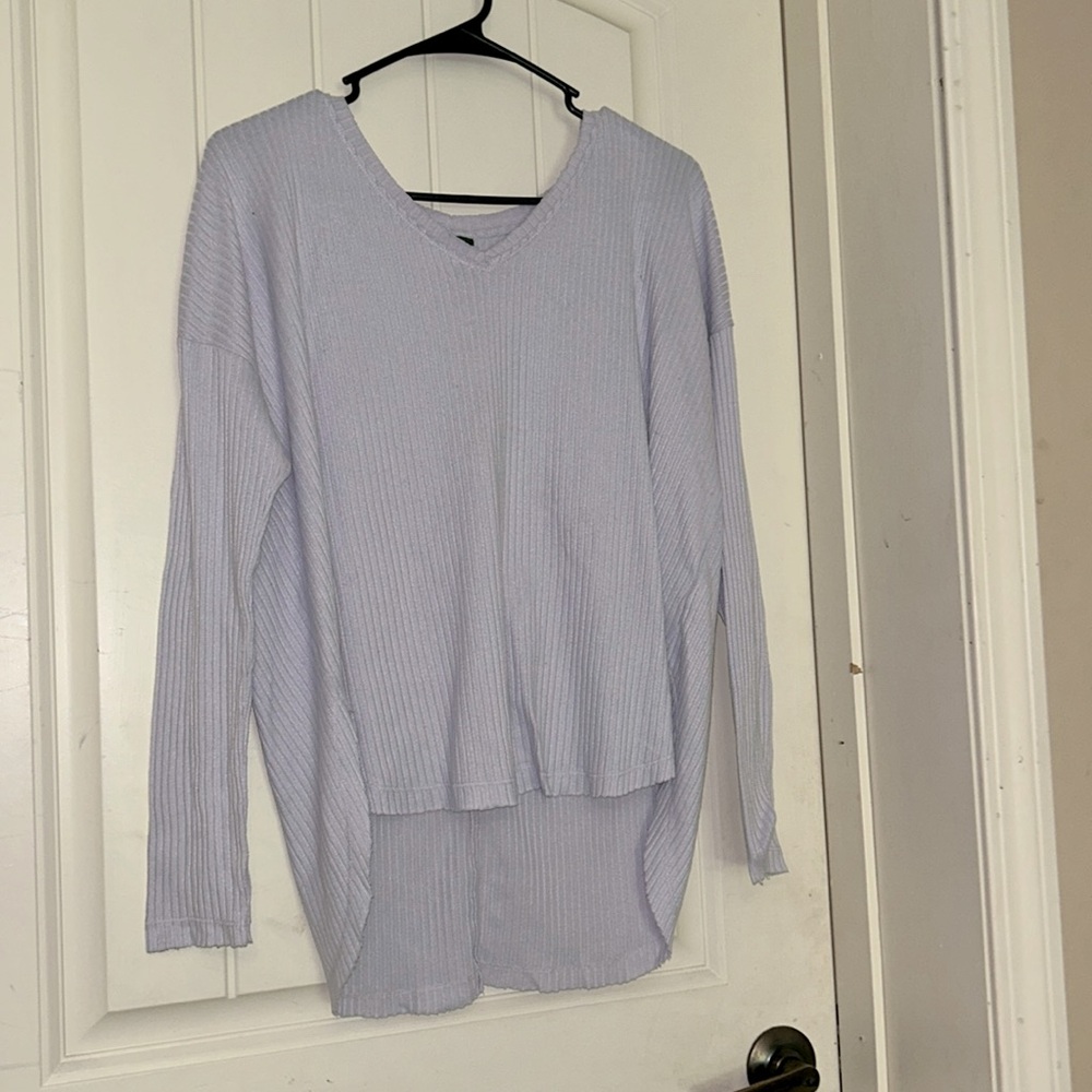 Lavender long sleeve wild fable shirt